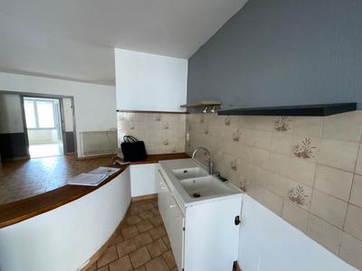Appartement - 93 m² - 4 pièces