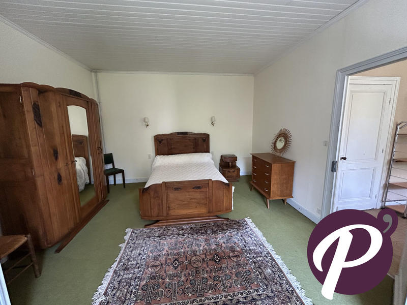 Maison ancienne - 237 m² - 7 pièces