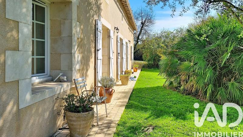 Maison - 205 m² - 6 pièces