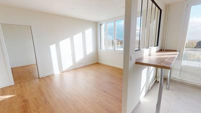 Appartement - 65 m² - 4 pièces