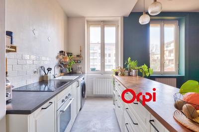 Appartement - 60 m² - 2 pièces