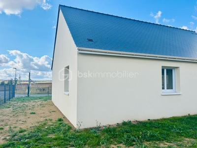 Maison - 85 m² - 5 pièces