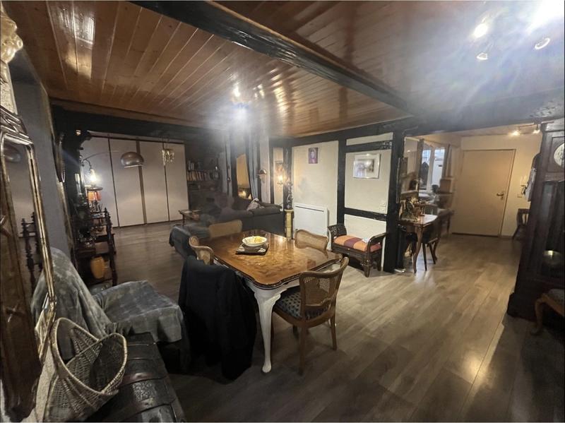 Appartement - 77 m² - 3 pièces