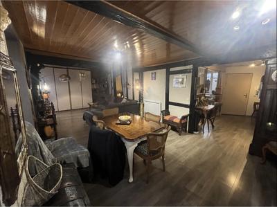 Appartement - 77 m² - 3 pièces