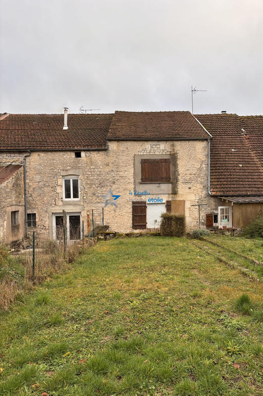 Maison - 193 m² - 8 pièces