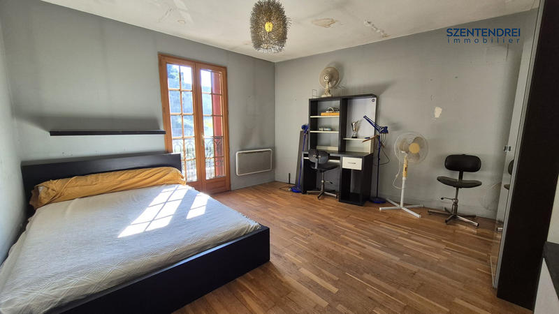 Maison ancienne - 203 m² - 8 pièces