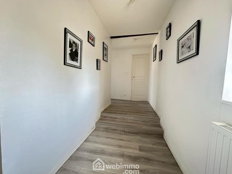 Immeuble - 341 m² - 16 pièces