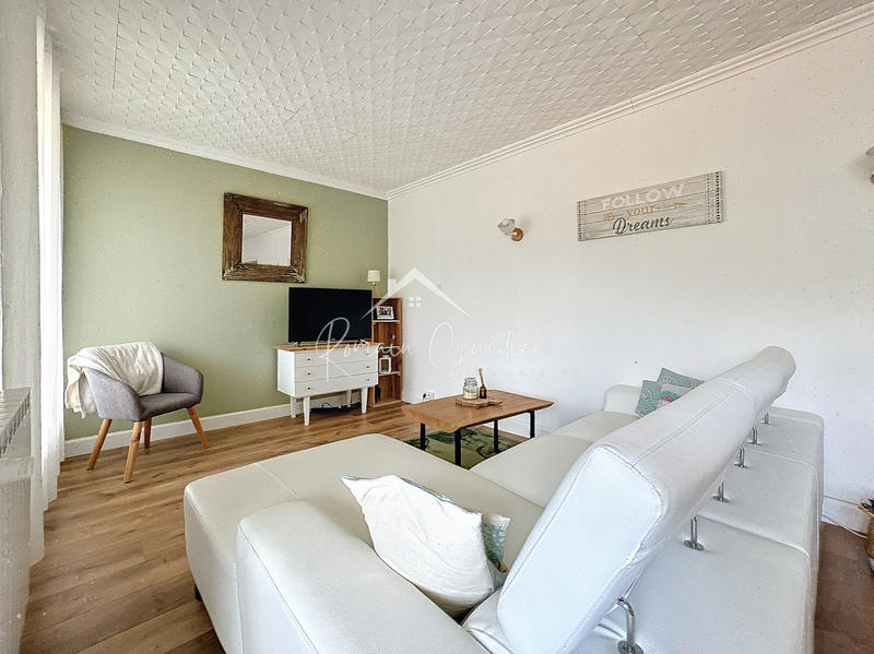 Appartement - 81 m² - 4 pièces