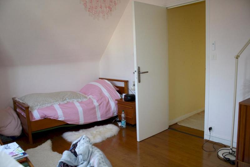 Pavillon - 130 m² - 6 pièces