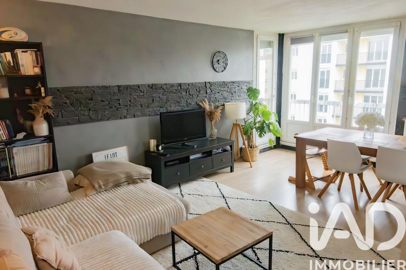 Appartement - 79 m² - 4 pièces