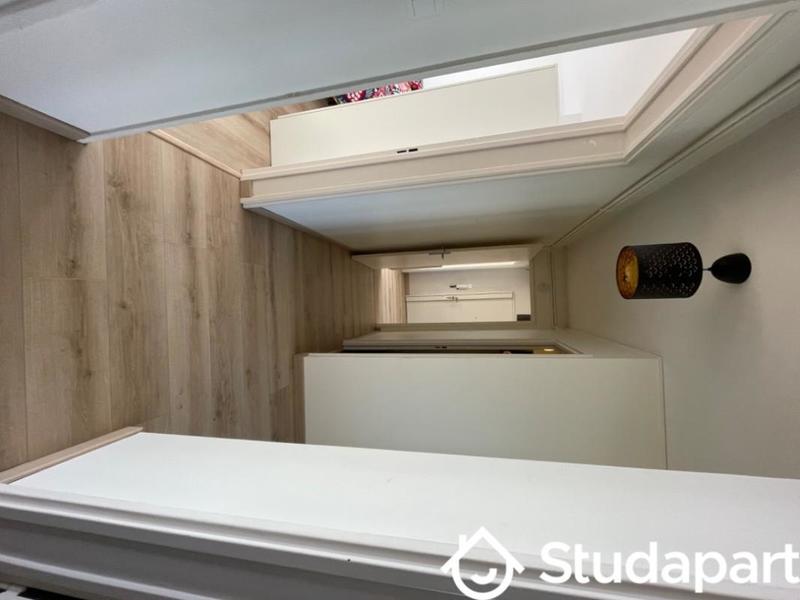 Chambre - 13 m² - 1 pièce