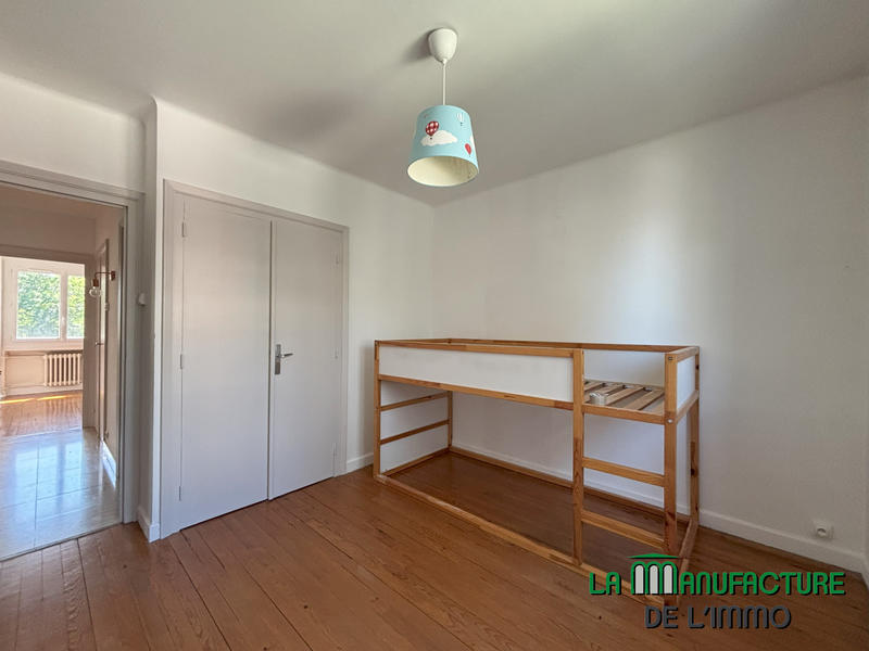 Appartement - 103 m² - 5 pièces
