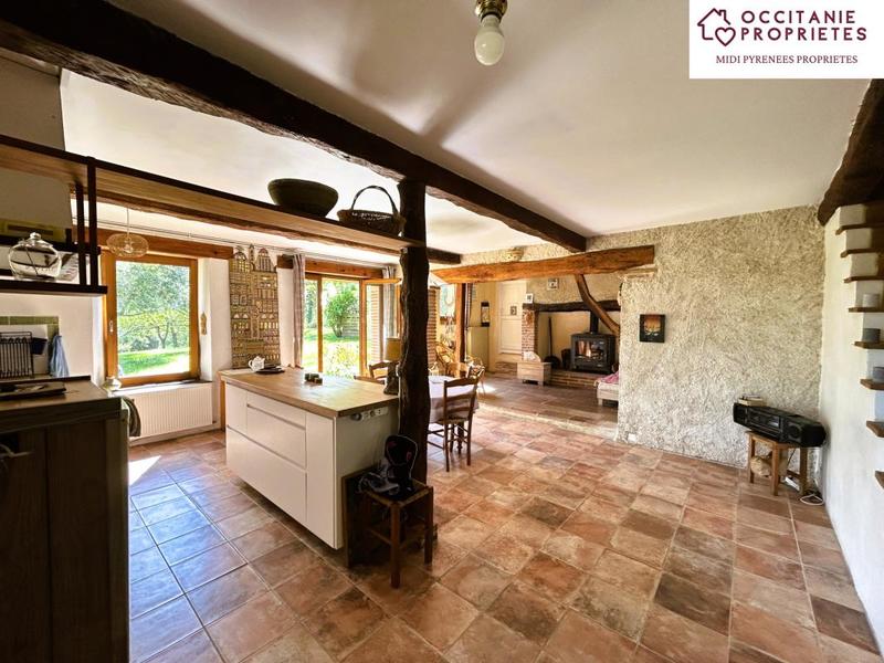 Corps de ferme - 292 m² - 14 pièces