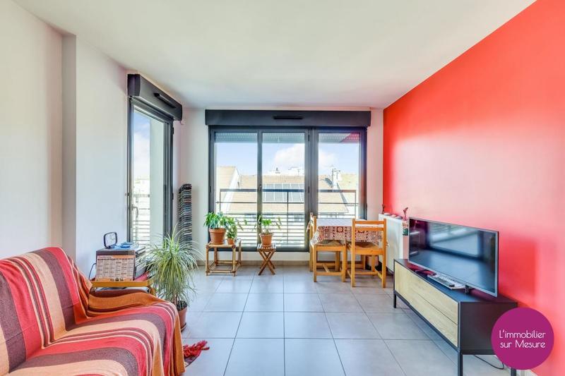 Penthouse - 40 m² - 2 pièces