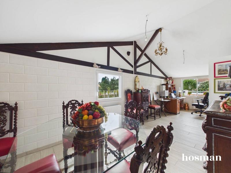 Maison - 139 m² - 5 pièces