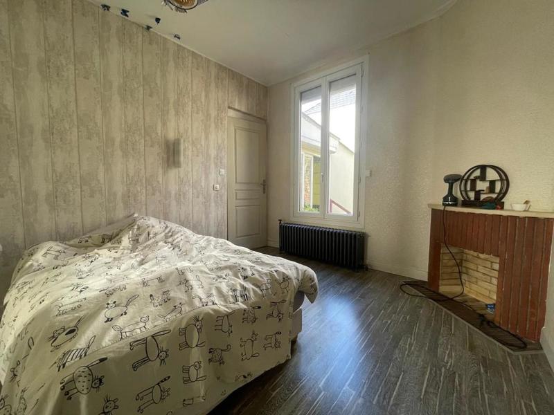 Maison - 96 m² - 5 pièces