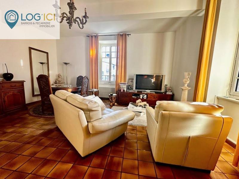 Maison - 338 m² - 13 pièces