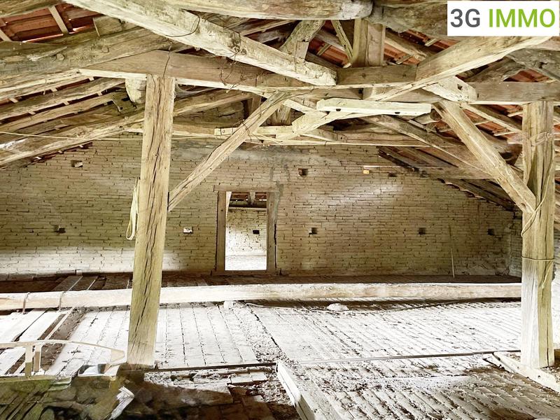 Corps de ferme - 220 m² - 7 pièces