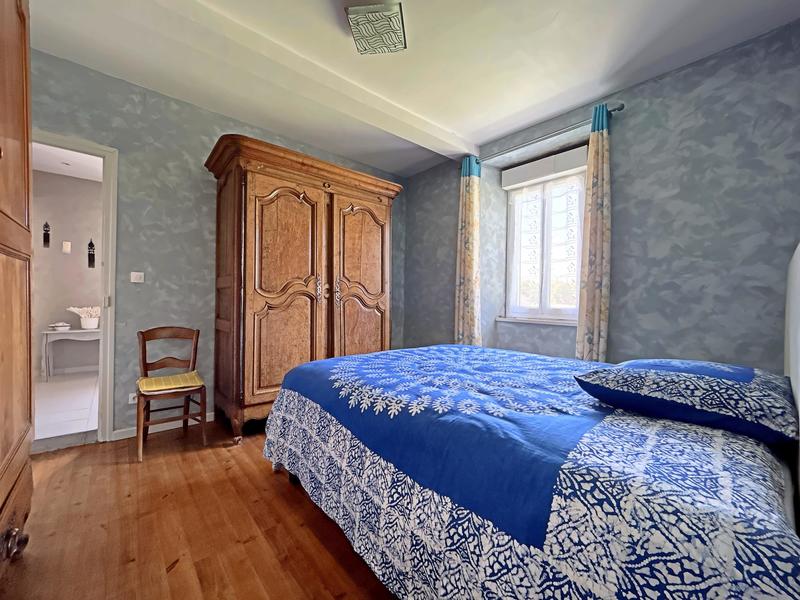 Maison - 191 m² - 7 pièces