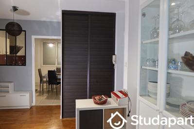 Chambre - 13 m² - 1 pièce