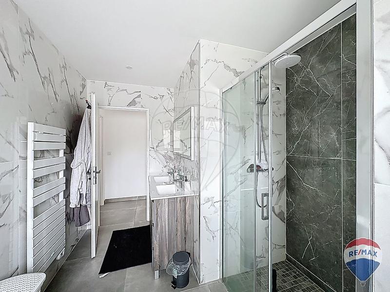 Maison - 125 m² - 6 pièces