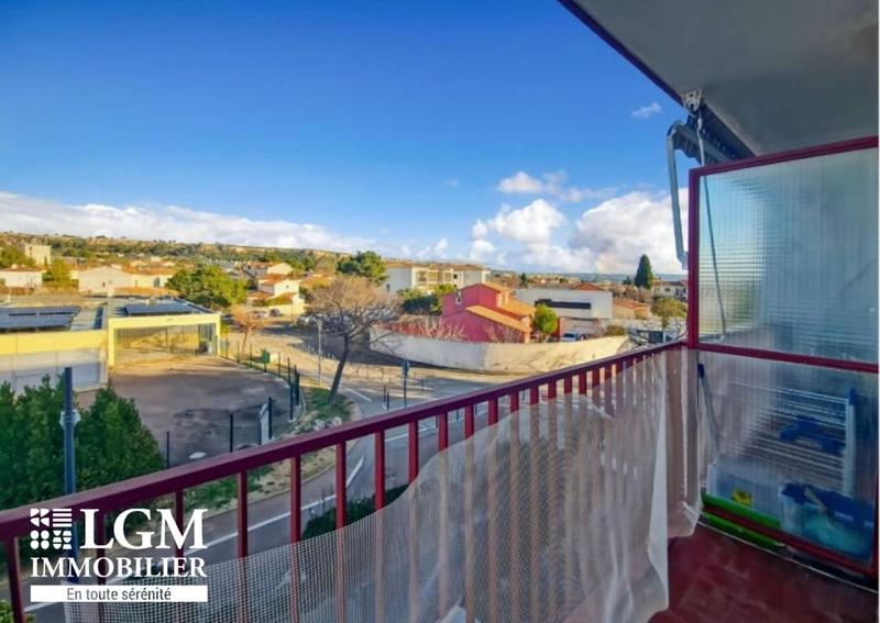 Appartement - 81 m² - 3 pièces