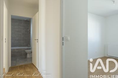 Appartement - 92 m² - 4 pièces