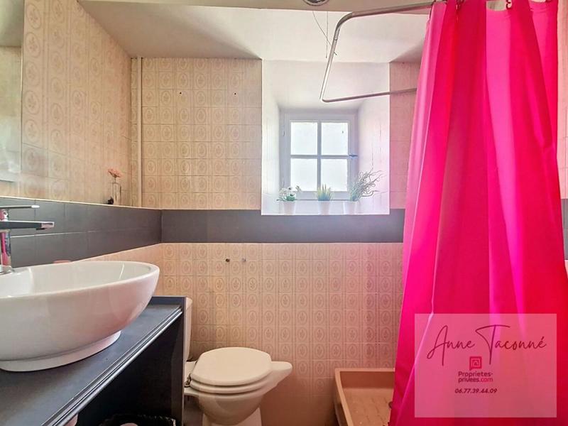 Maison - 245 m² - 7 pièces