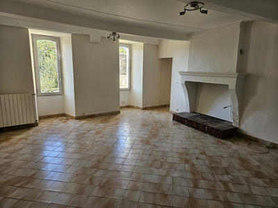 Maison de village - 99 m² - 7 pièces