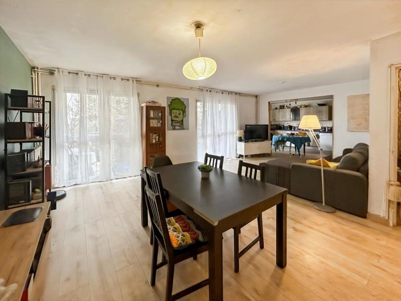 Appartement - 113 m² - 5 pièces