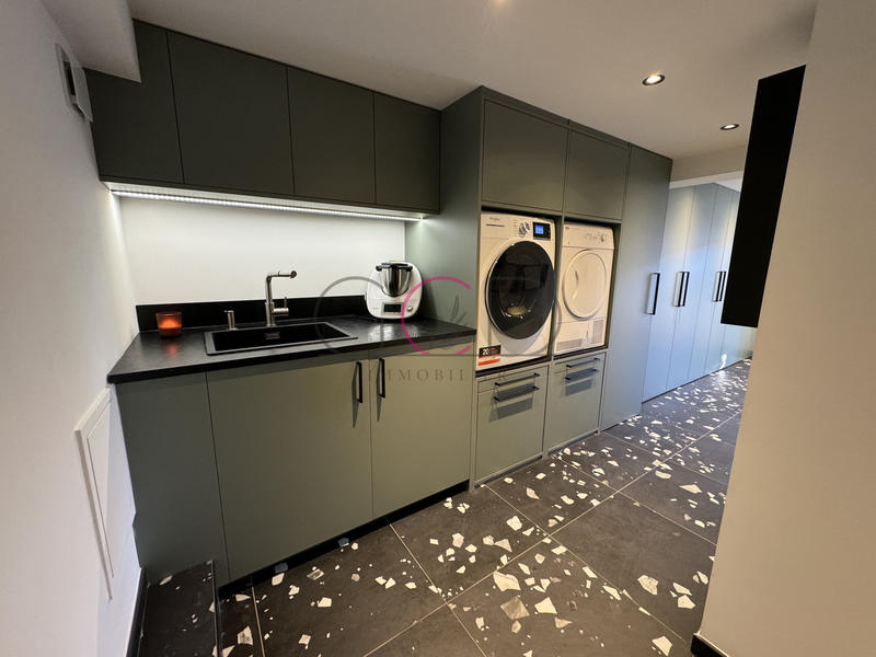 Villa - 121 m² - 5 pièces