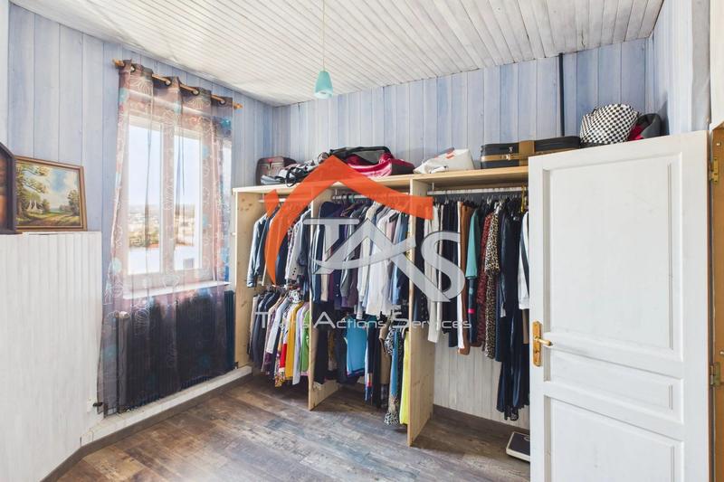 Appartement - 125 m² - 5 pièces