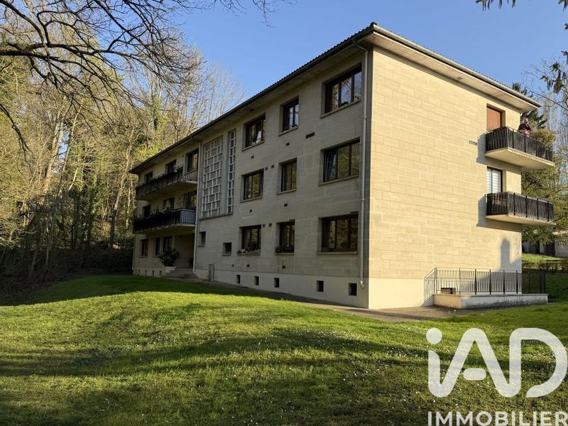 Appartement - 96 m² - 4 pièces