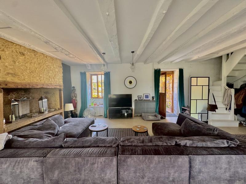 Maison traditionnelle - 174 m² - 7 pièces