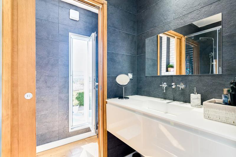 Maison - 160 m² - 4 pièces