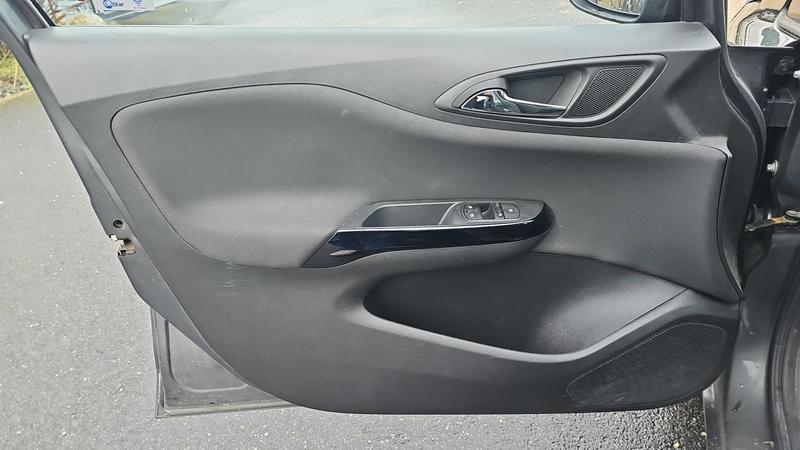 Opel Corsa V 1.4 Turbo 100 Color Édition