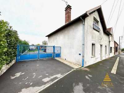 Maison - 136 m² - 6 pièces