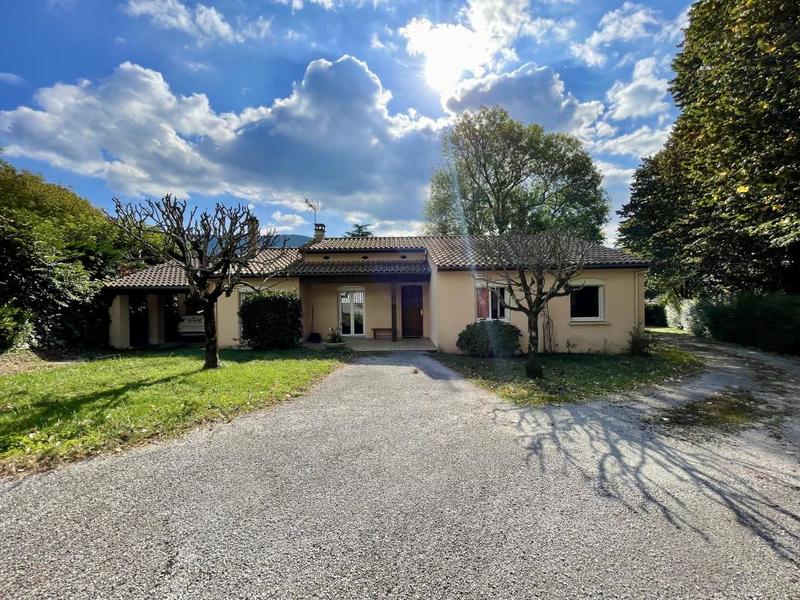 Maison - 107 m² - 5 pièces