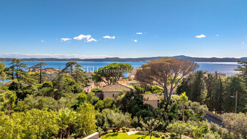 Villa - 350 m² - 7 pièces