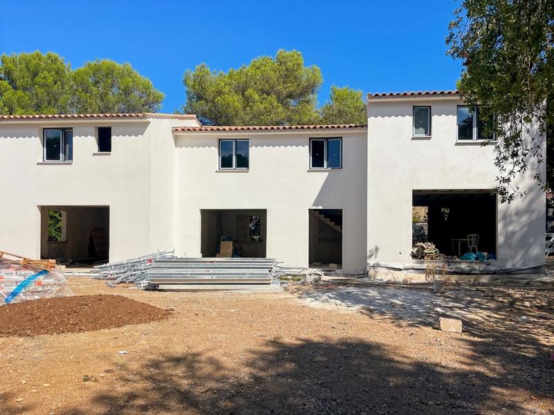 Maison - 115 m² - 2 pièces