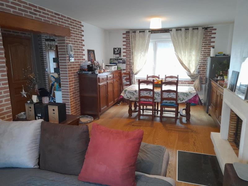 Maison - 85 m² - 5 pièces