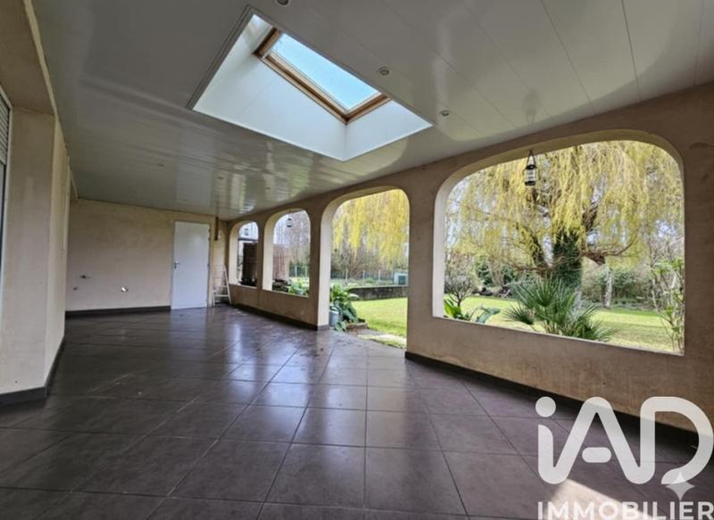 Maison - 153 m² - 9 pièces