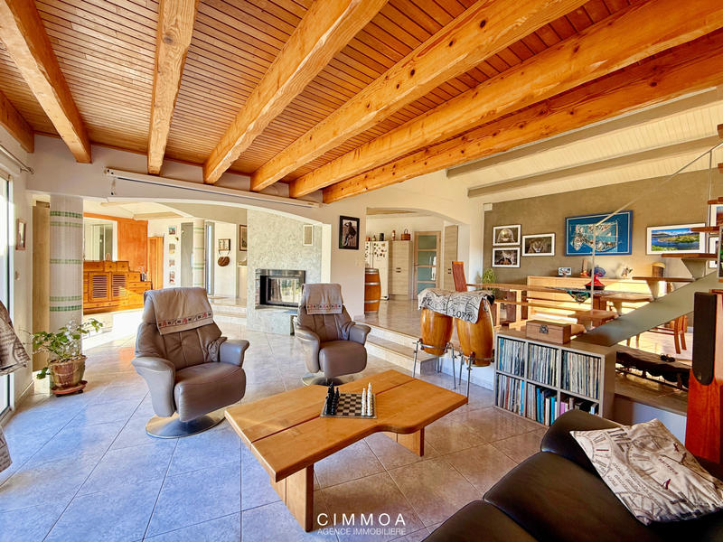 Maison - 160 m² - 5 pièces