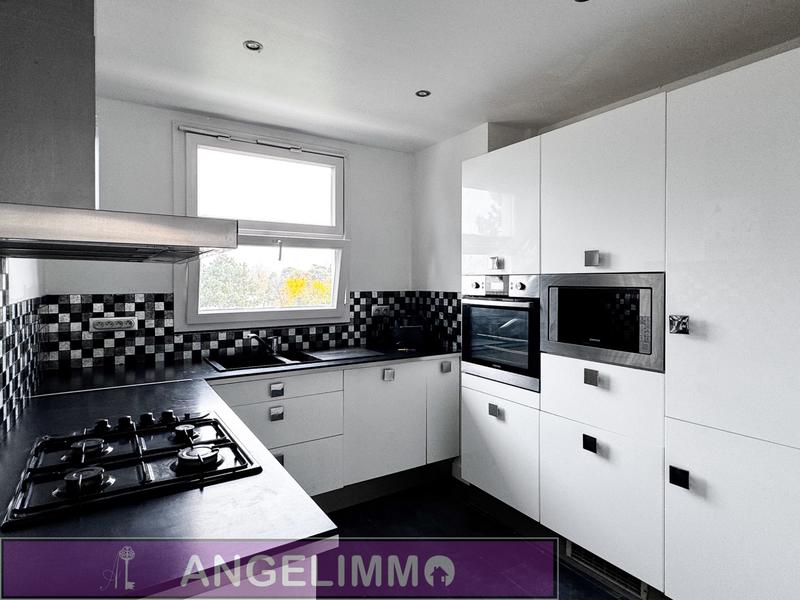 Appartement - 61 m² - 4 pièces