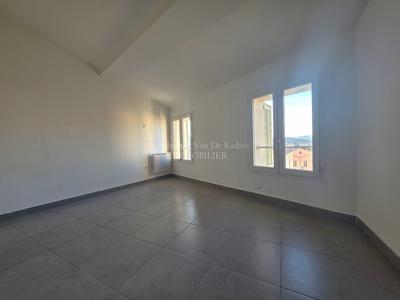 Appartement - 49 m² - 3 pièces