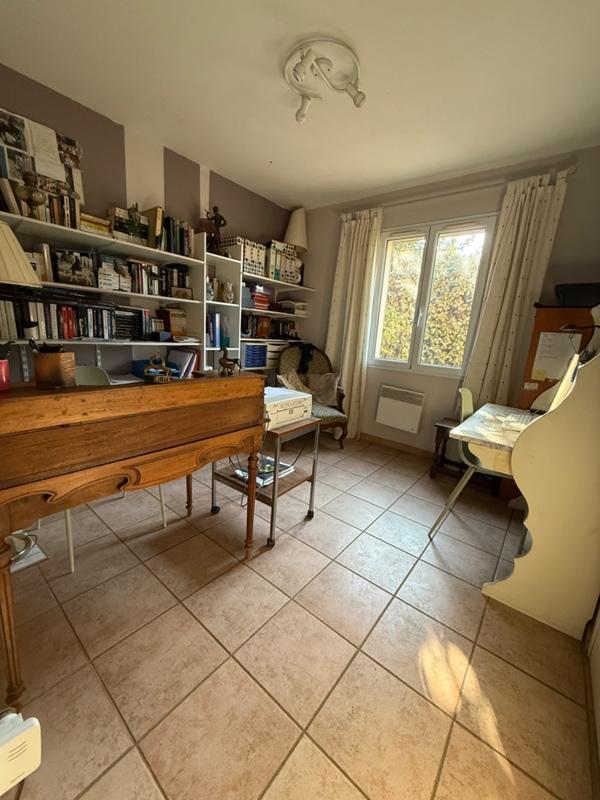 Maison - 187 m² - 8 pièces