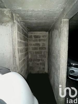 Parking - 12 m²