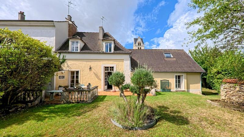 Maison - 170 m² - 7 pièces