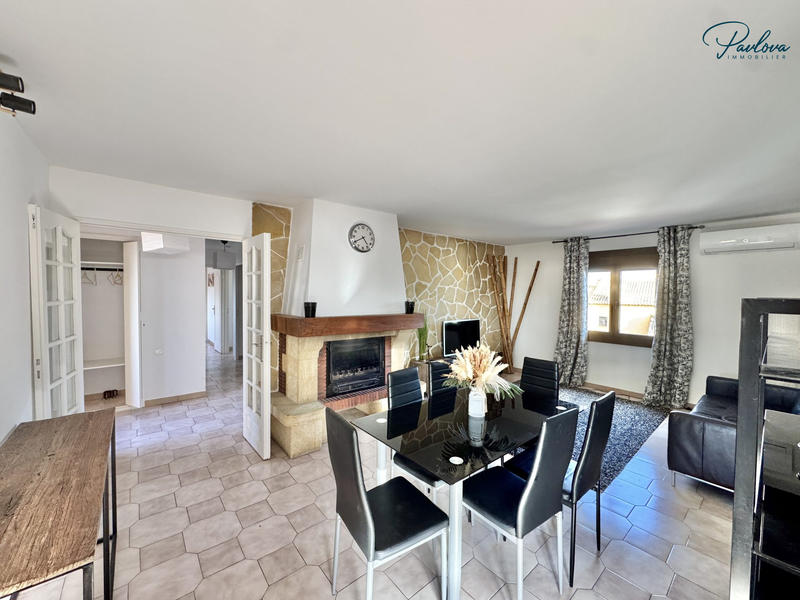 Appartement - 93 m² - 4 pièces