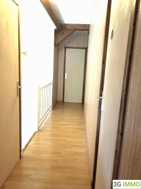 Maison - 152 m² - 8 pièces